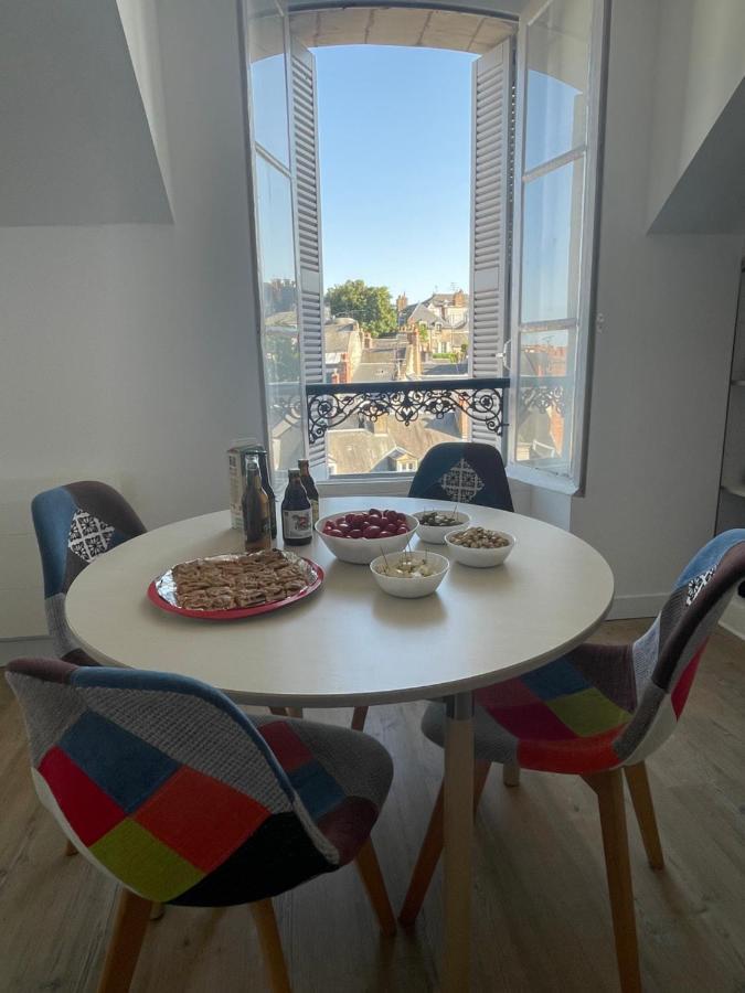 Spacieux Appartement A Blois Avec Wifi Gratuit المظهر الخارجي الصورة