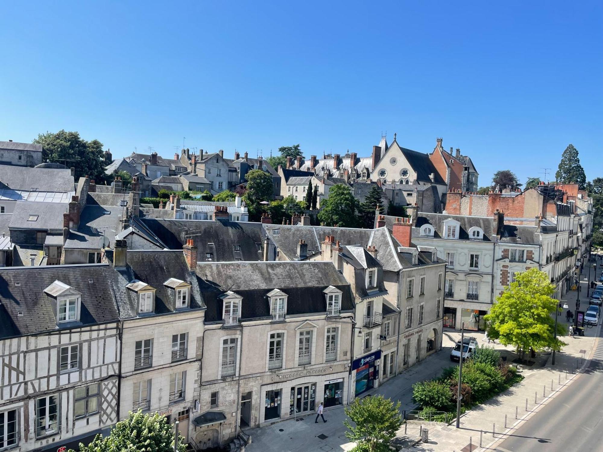 Spacieux Appartement A Blois Avec Wifi Gratuit المظهر الخارجي الصورة